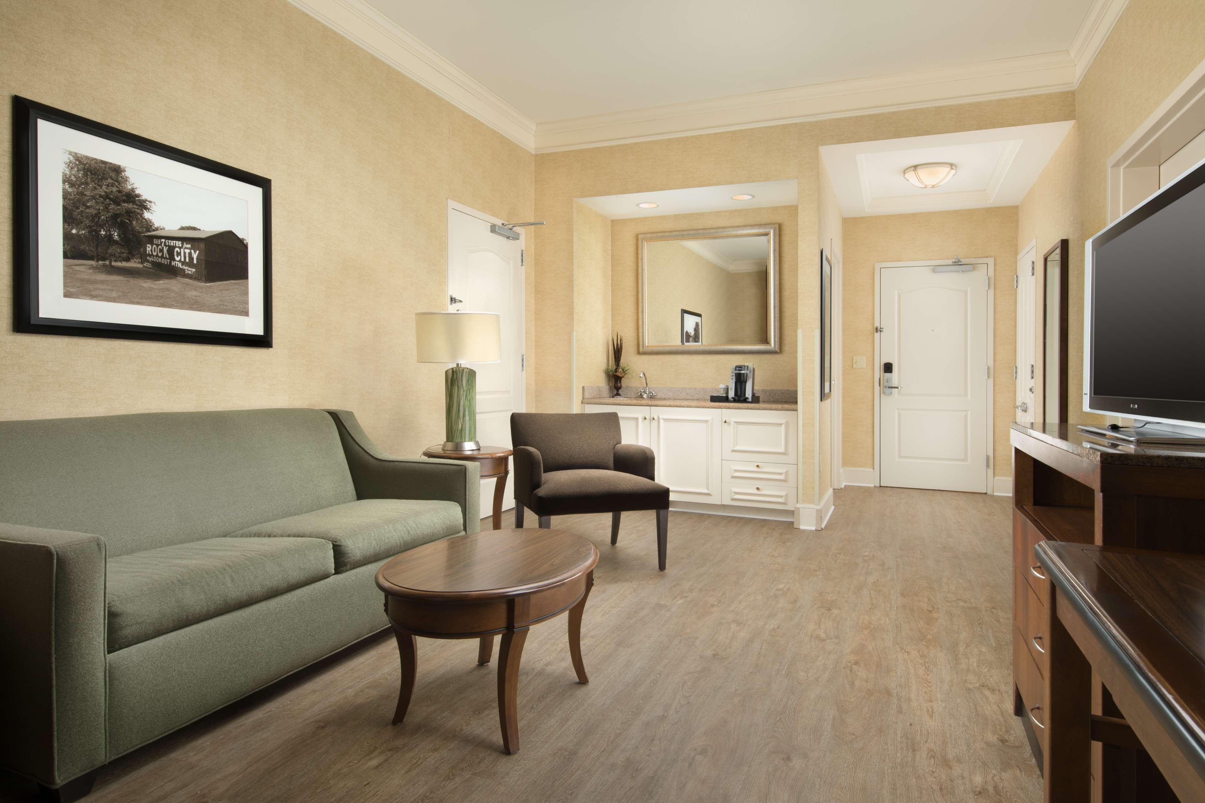 Hilton Garden Inn Chattanooga/Hamilton Place Екстериор снимка