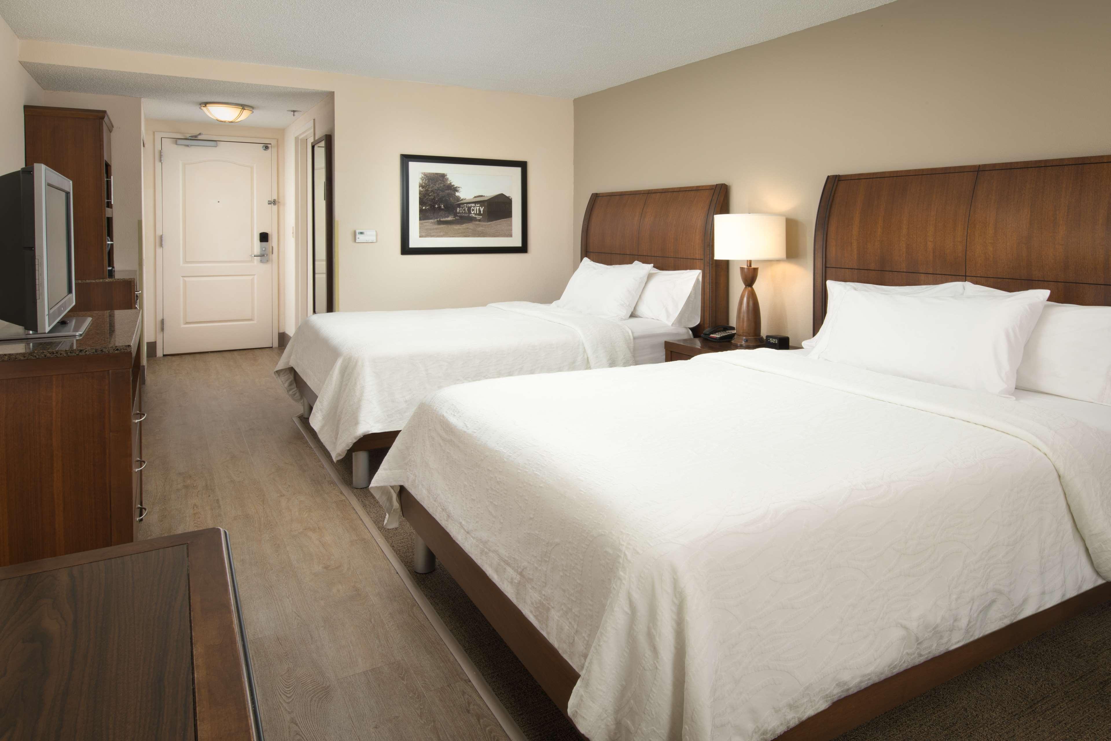 Hilton Garden Inn Chattanooga/Hamilton Place Екстериор снимка