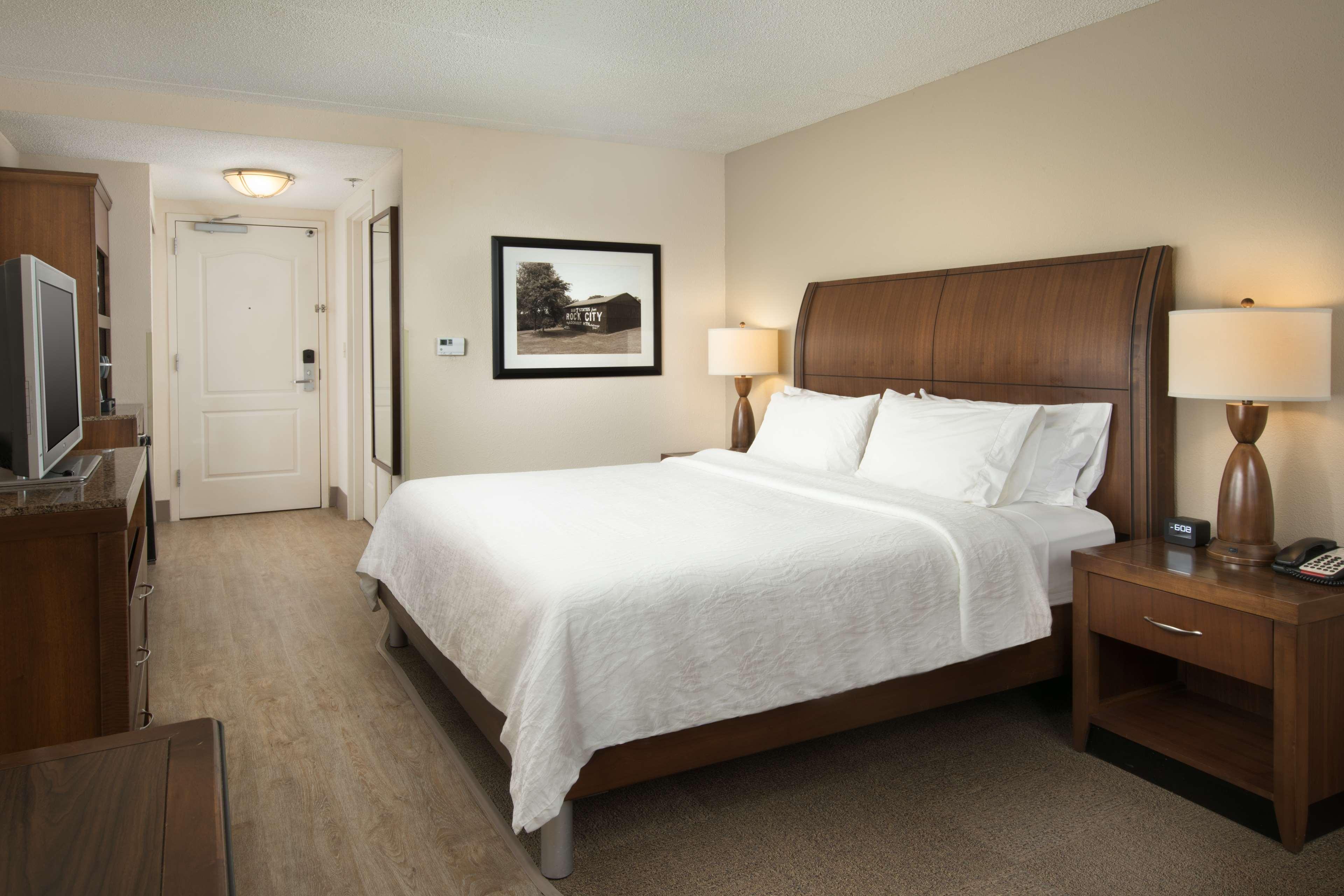 Hilton Garden Inn Chattanooga/Hamilton Place Екстериор снимка