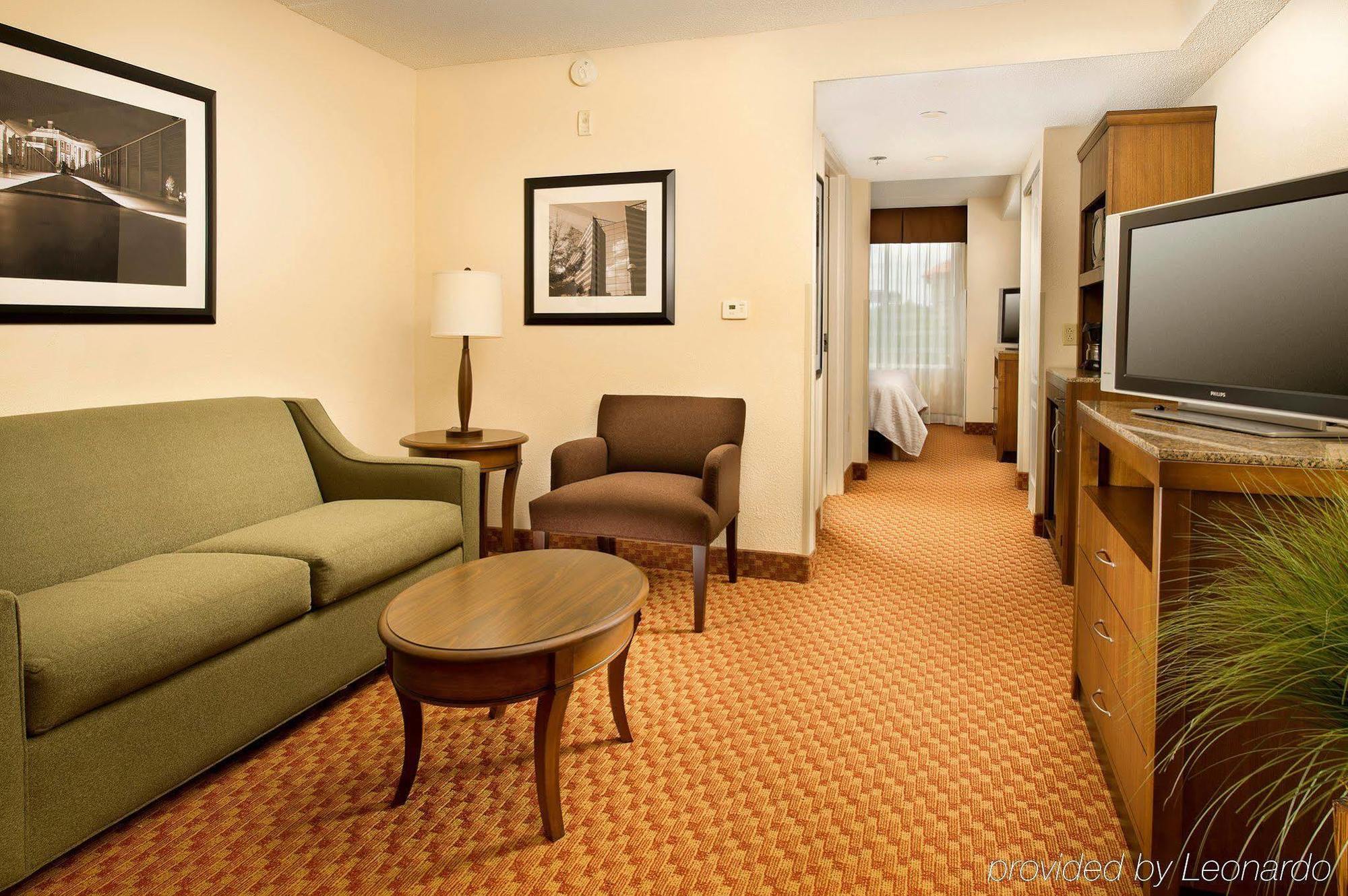 Hilton Garden Inn Chattanooga/Hamilton Place Стая снимка