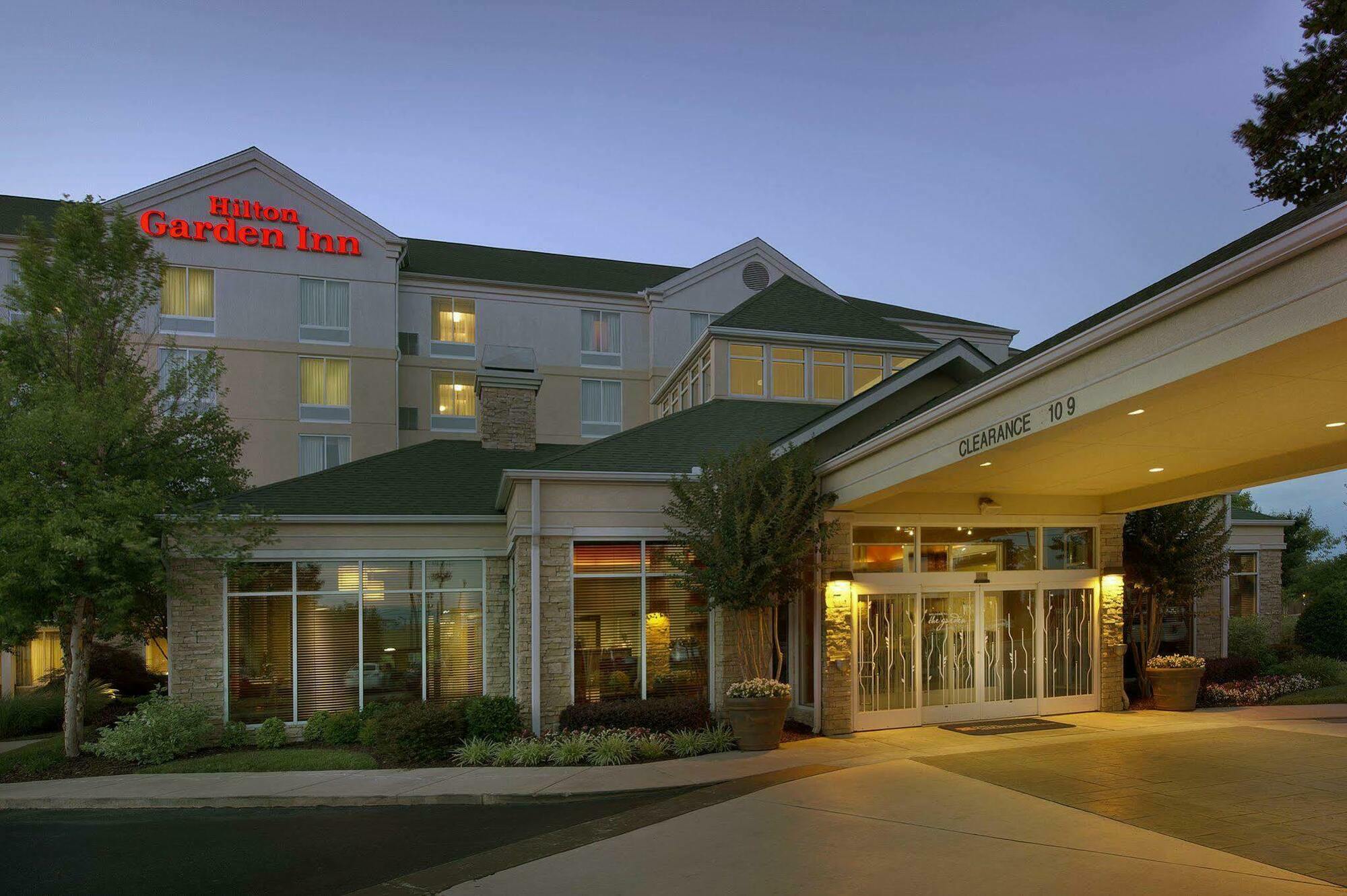 Hilton Garden Inn Chattanooga/Hamilton Place Екстериор снимка